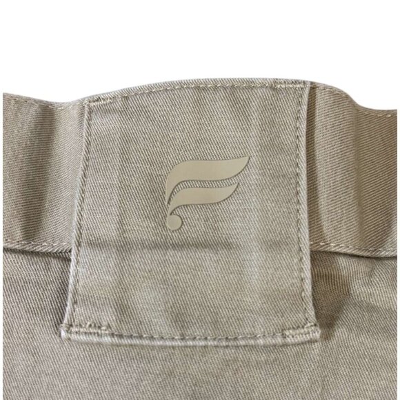 Mens Fabletics Beige Lightweight Khaki Chino Pants W/ Zippered Pockets 38x32 - Picture 3 of 9